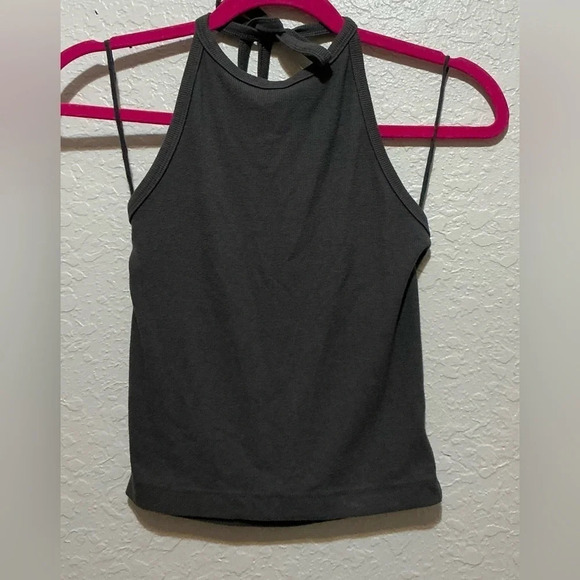 American Eagle Ribbed Gray Halter Top - Picture 1 of 8